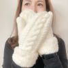 Schintoch Women Fashion Knit Twist Flowers Mittens Winter Female Fleece Thickening Warm Full Finger Gloves